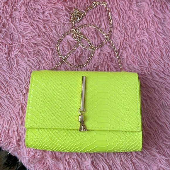 Neon Yellow Shoulder Bag - Picture 5 of 5